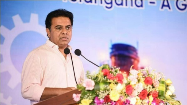 జహీరాబాద్లోని బాగారెడ్డి స్టేడియంలో కేటీఆర్ బహిరంగ సభ జహీరాబాద్లోని బాగారెడ్డి స్టేడియంలో కేటీఆర్ బహిరంగ సభ