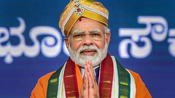  హోటల్స్ క్షుణ్ణంగా తనిఖీ.. సిబ్బంది డేటా పరిశీలన