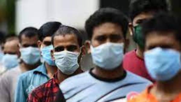 DGCA guide lines :De-board passengers who refuse to wear face mask in plane DGCA guide lines :De-board passengers who refuse to wear face mask in plane