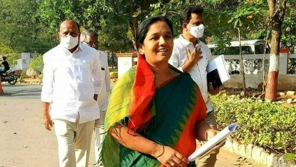 అమ్మ ఒడి, ఫించన్లు రద్దు చేస్తారట..