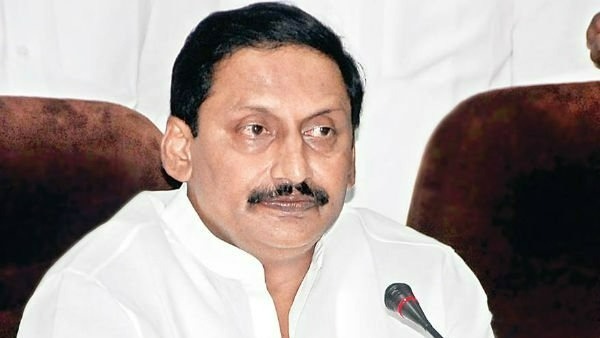 ప్రభావం చూపనున్న ఓట్ల చీలిక? ప్రభావం చూపనున్న ఓట్ల చీలిక?