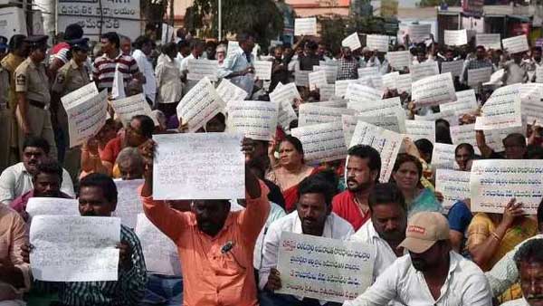 మళ్లీ హైకోర్టుకు రైతులు మళ్లీ హైకోర్టుకు రైతులు