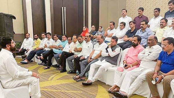 మంత్రిమండలి మంత్రిమండలి