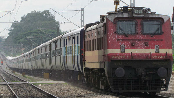 రైళ్ల రాకపోకలపై ప్రభావం