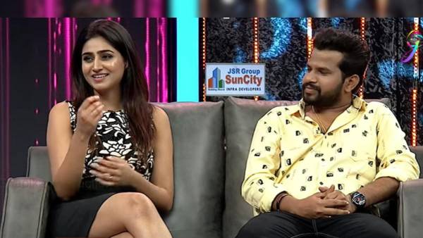 హైపర్ ఆదికి వర్షిణి ప్రపోజ్