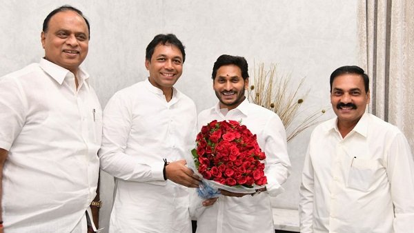 అడుగు బయట పెట్టకుండా అభ్యర్థుల విజయం..