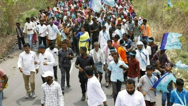 అందుకే వైఎస్ఆర్ తెలంగాణ పార్టీ పుట్టిందంటూ షర్మిల
