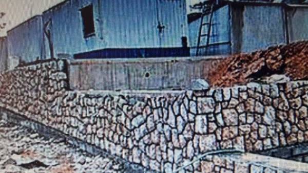 బయట ప్లాస్టరింగ్ ఉండదు బయట ప్లాస్టరింగ్ ఉండదు