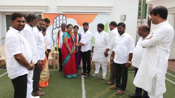 టీఆర్ఎస్ నేతల అబద్ధాలంటూ రేవంత్ ఫైర్