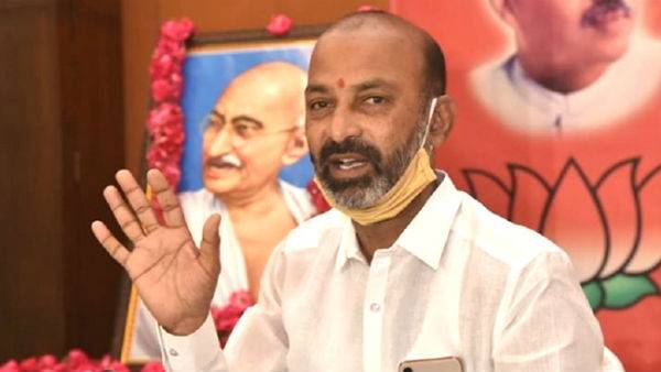  ప్రజల్లో బీజేపీ నేతలకు వస్తున్న ఆదరణ చూసి ఓర్వలేక టీఆర్ఎస్ మూకల దాడులు