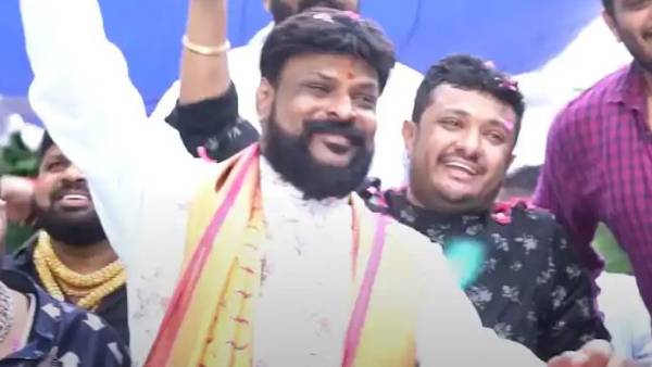 మొత్తం ఏడుగురికి నోటీసులు