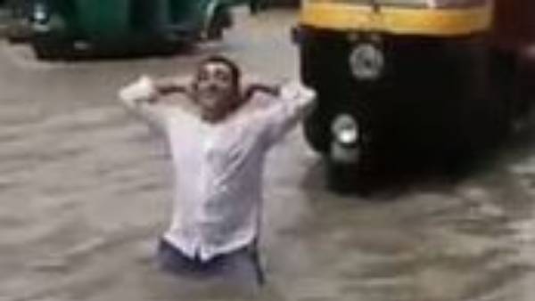  నిలిచిన ఆటో..