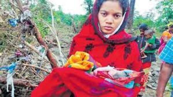 గర్భిణీ మహిళలు పడుతున్న ప్రసవవేదన కంటే మౌలిక సదుపాయాల లేమి అతి పెద్దసమస్య గర్భిణీ మహిళలు పడుతున్న ప్రసవవేదన కంటే మౌలిక సదుపాయాల లేమి అతి పెద్దసమస్య