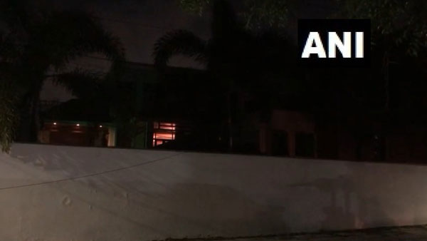 హైదరాబాద్‌లో మెరుపుదాడి..