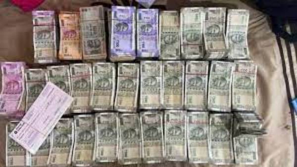 స్పెషల్ ఫ్లైట్లు .. ప్రైజ్ మనీ