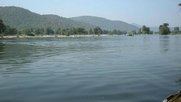 ఏపీ-తెలంగాణ జల జగడాలు