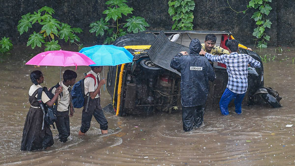 ఏపీలో భారీ వర్షాలు