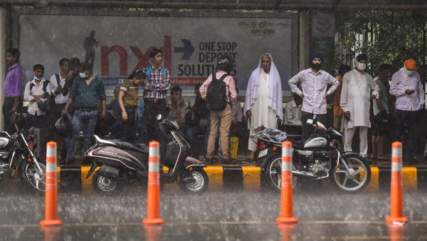 ప్రాజెక్ట్ లకు భారీగా వచ్చి చేరుతున్న వరద నీరు