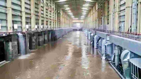 గతంలో ఇలా లేవే..? గతంలో ఇలా లేవే..?