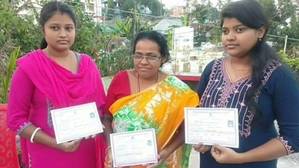 కూతుళ్ళ ప్రోత్సాహంతో 10వ తరగతి పరీక్షల్లో పాసైన తల్లి 