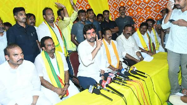 రూటు - మాట మార్చిన లోకేష్