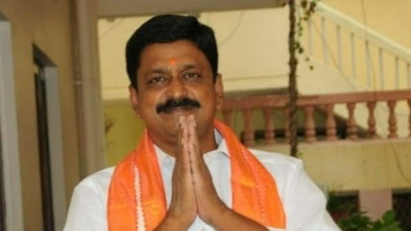  వైసీపీ ఎమ్మెల్యేలు, మంత్రులు, సాక్షిపైనే నిఘా