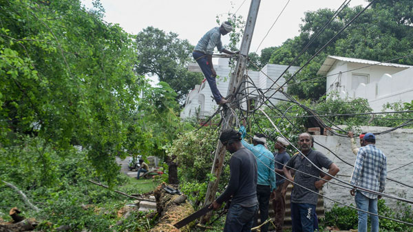 నిన్న నల్గొండ జిల్లాలోనూ ఇదే తరహా ఘటన
