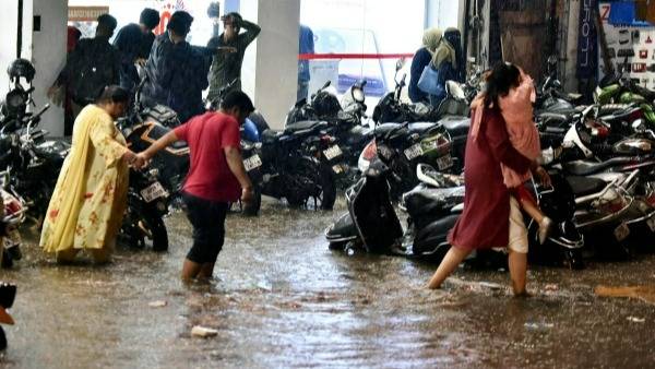 3 రోజుల నుంచి వర్షాలు