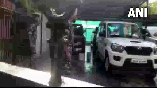 భూ కుంభకోణంలో..