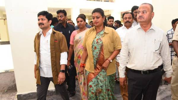 Minister Roja satires on JAnasea Cheif Pawan Kalyan, says no need to allied with BJP Minister Roja satires on JAnasea Cheif Pawan Kalyan, says no need to allied with BJP