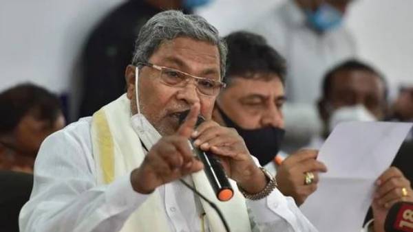 Former CM: I will give my constituency to EX CM Siddaramaiah, says Yatindra Siddaramaiah in Mysuru in Karnataka. Former CM: I will give my constituency to EX CM Siddaramaiah, says Yatindra Siddaramaiah in Mysuru in Karnataka.