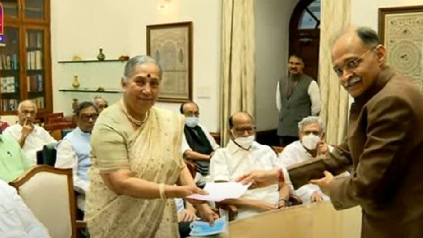 ప్రతిపక్షాల మండిపాటు.. ప్రతిపక్షాల మండిపాటు..