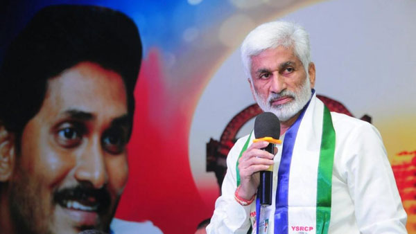 పర్యటనలతో బిజీ..