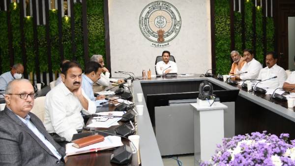  సబ్ రిజిస్ట్రార్ కార్యాలయాలపై