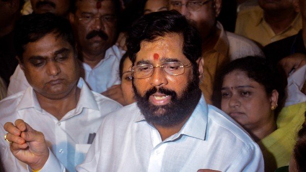  మానాన్న పేరు ఎందుకు ?, మీ నాన్న పేరు చెప్పుకో 