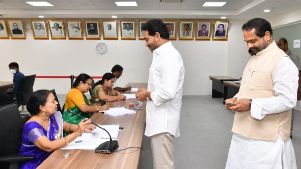 ys jagan begins presidential elections polling with casting his vote in ap assembly