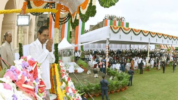 సమాఖ్య విలువలకు తూట్లు అంటూ కేంద్రంపై కేసీఆర్ ఫైర్