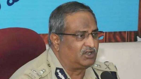 senior ips ab venkateswara rao approaches hc again on jagan regimes contempt of court senior ips ab venkateswara rao approaches hc again on jagan regimes contempt of court