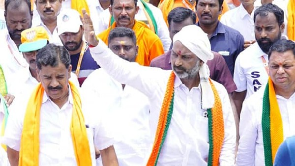 మళ్ళీ డివిజన్ బెంచ్ లో బండి సంజయ్ పాదయాత్రపై ప్రభుత్వం పిటీషన్ 