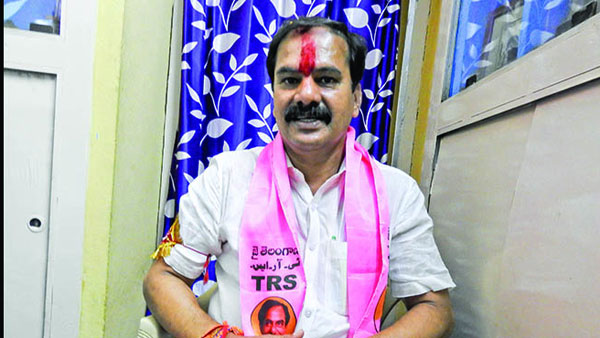 ఐ ప్యాక్ సర్వే నివేదికలోనూ వినయ్ భాస్కర్ కు మంచి మార్కులు ఐ ప్యాక్ సర్వే నివేదికలోనూ వినయ్ భాస్కర్ కు మంచి మార్కులు