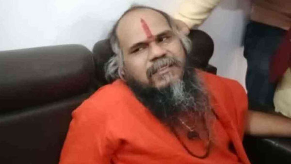 ఫేమస్ బాబాకు షాక్