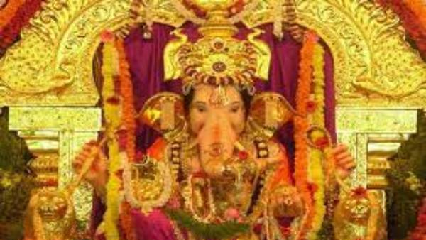 18 అడుగులు 18 అడుగులు