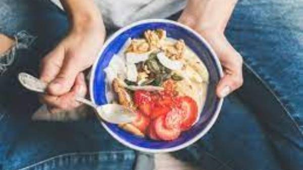 వేయించిన పదార్ధాలు, మసాలాలతో తయారు చేసిన ఆహారం తీసుకుంటే ఆ సమస్య వేయించిన పదార్ధాలు, మసాలాలతో తయారు చేసిన ఆహారం తీసుకుంటే ఆ సమస్య