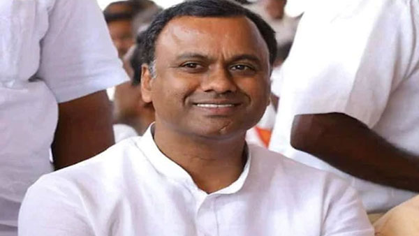 బుజ్జగించినా నో..