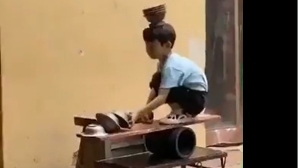 వావ్.. చిన్నారి