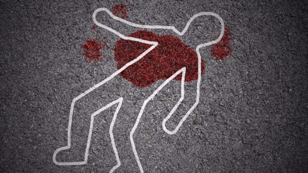 Brutal murder of rowdy sheeter in Madhapur; Gang war again in hyderabad!! Brutal murder of rowdy sheeter in Madhapur; Gang war again in hyderabad!!