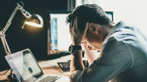  వస్తువులను డైరెక్టుగా చూడకుండా డబ్బులు చెల్లించవద్దు