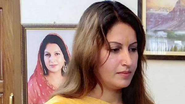 కొత్తగా.. పాతదా కొత్తగా.. పాతదా