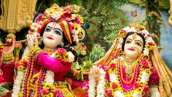 కృష్ణాష్టమి నాడు కృష్ణాలయాల్లోనూ, ఇస్కాన్ ఆలయాల్లో ఘనంగా వేడుకలు కృష్ణాష్టమి నాడు కృష్ణాలయాల్లోనూ, ఇస్కాన్ ఆలయాల్లో ఘనంగా వేడుకలు