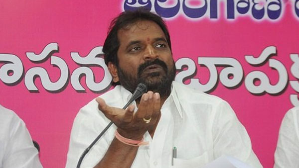 తుపాకీతో కాల్పులు జరపడంపై మంత్రి శ్రీనివాస్ గౌడ్ వివరణ తుపాకీతో కాల్పులు జరపడంపై మంత్రి శ్రీనివాస్ గౌడ్ వివరణ
